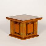 طاولة شاي كلاسيك صغيرة وودي