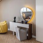 بونتي طقم غرفة نوم 7 قطع كريمي وودي