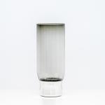 فازة كبيرة بقاعدة معدنية وودي