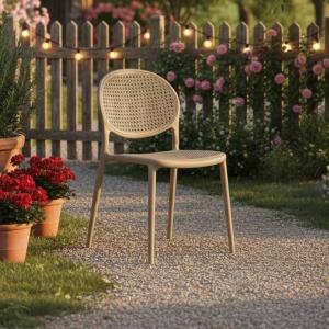 لينتو كرسي حدائق ومقاهي وودي - بيج