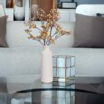 فازة سيراميك طويلة كريمي وودي