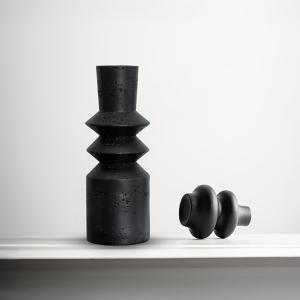 حامل شموع من السيراميك أسود كبير وودي